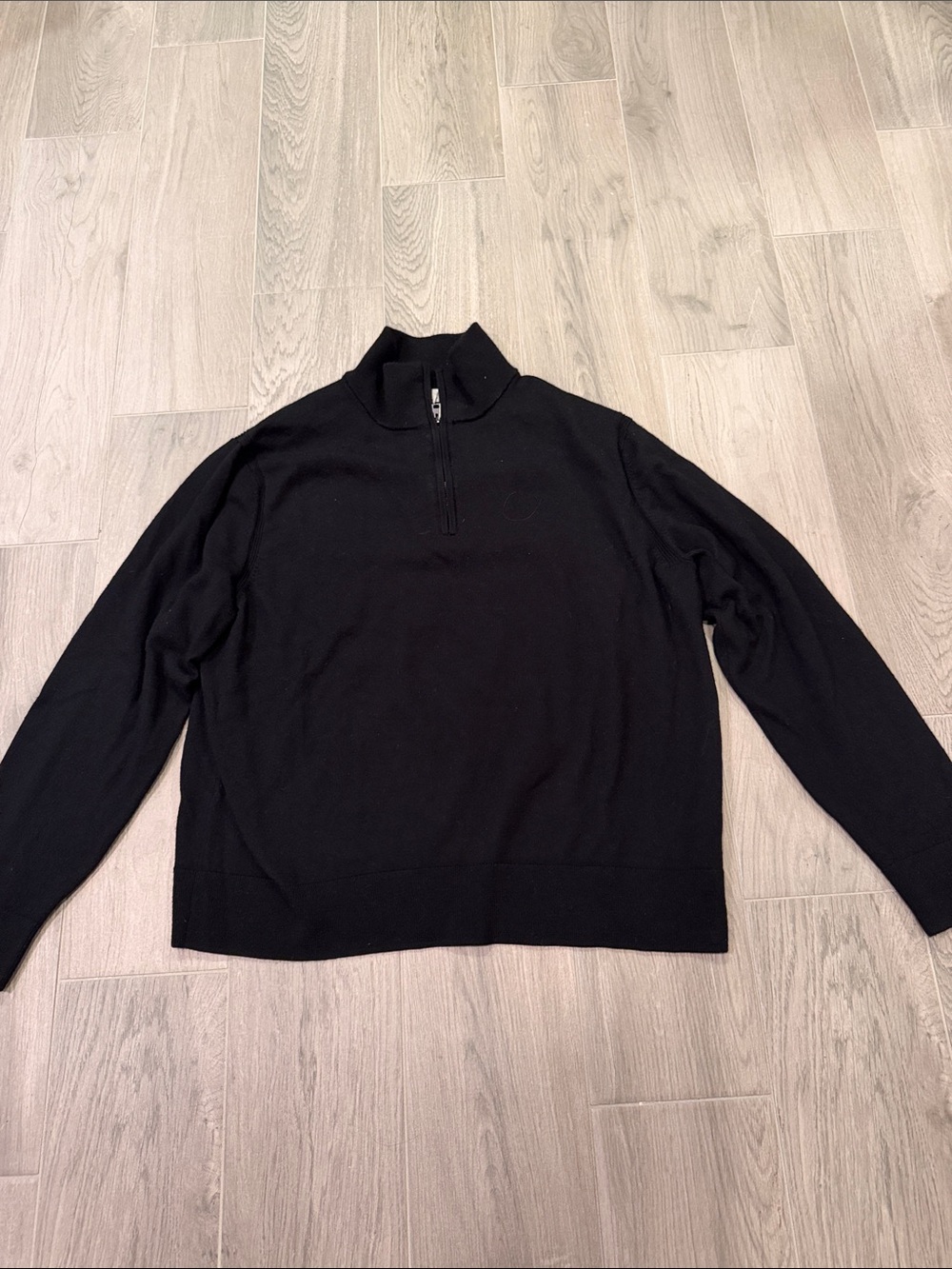 Banana Republic Men’s Black Quarter-Zip Sweater Size XL